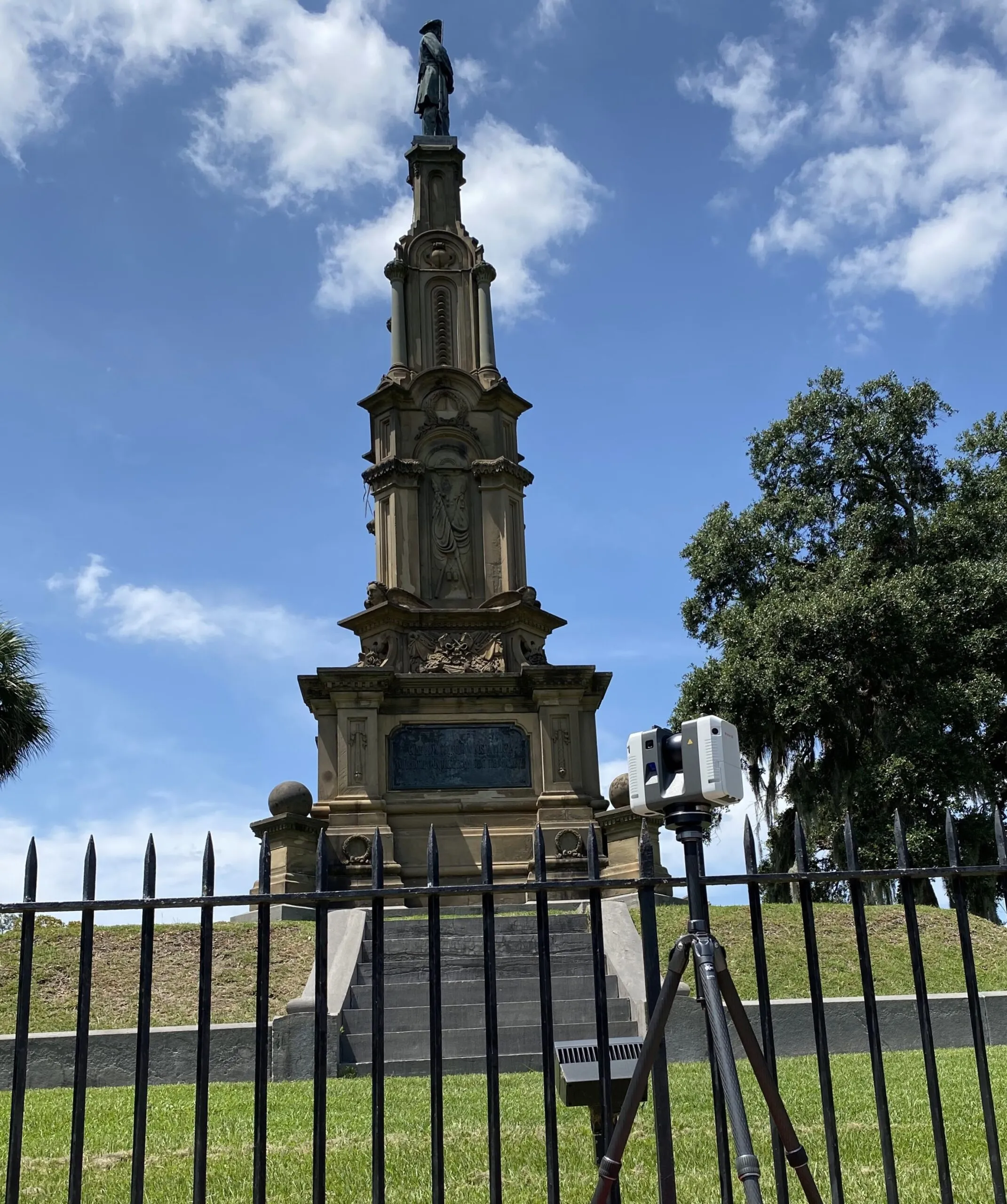 Ray 2_Monument.jpg